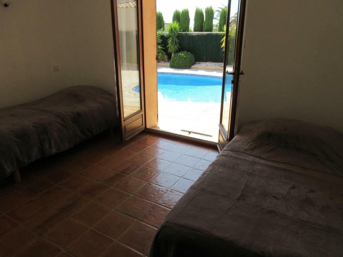 Villa Spacieuse, Climatisation, Piscine, Jardin Paysage, Proche Mer Saint-Cyr-sur-Mer Exterior foto